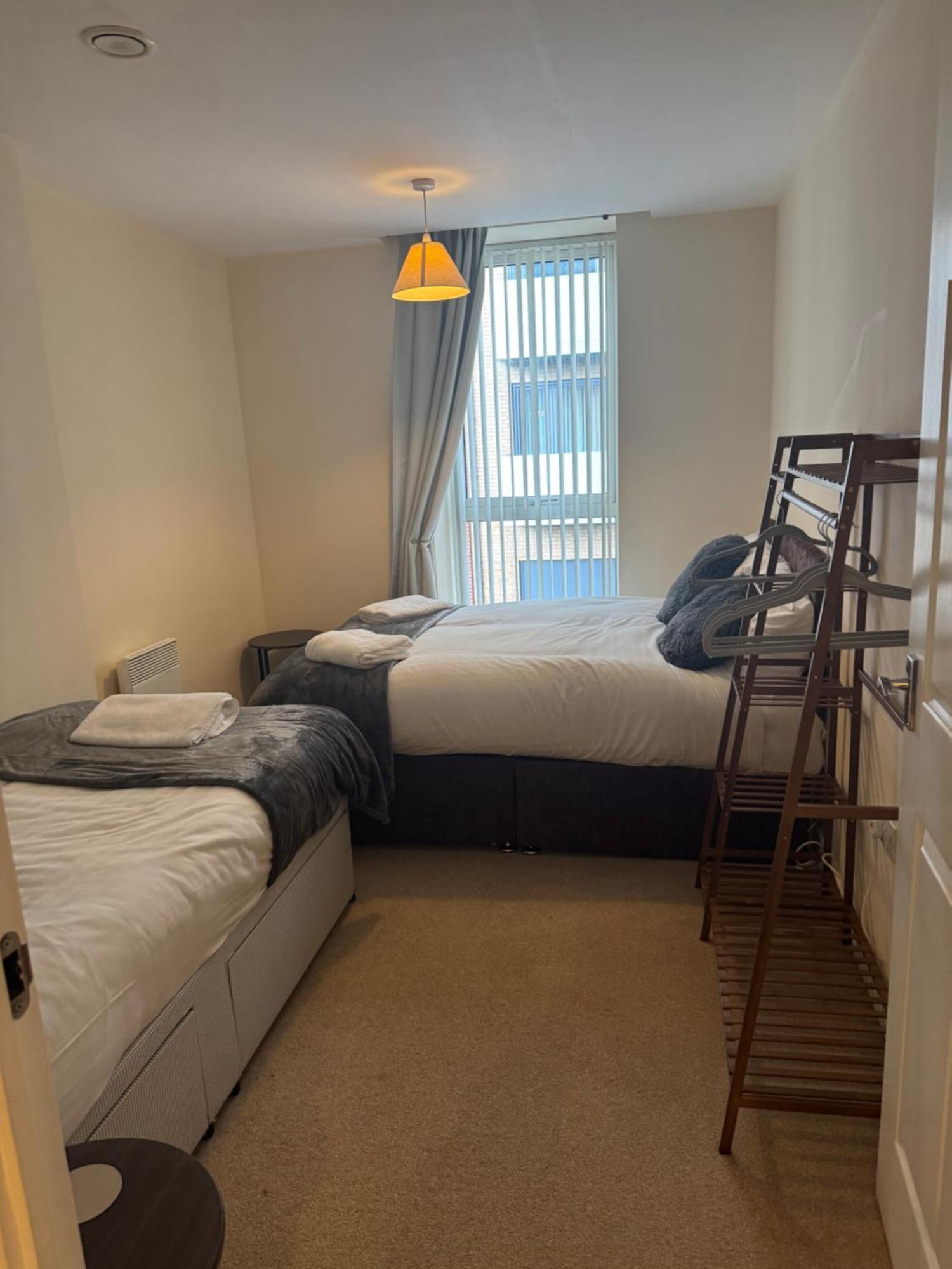 Beautiful 2 Bedroom In Village Апартаменты *