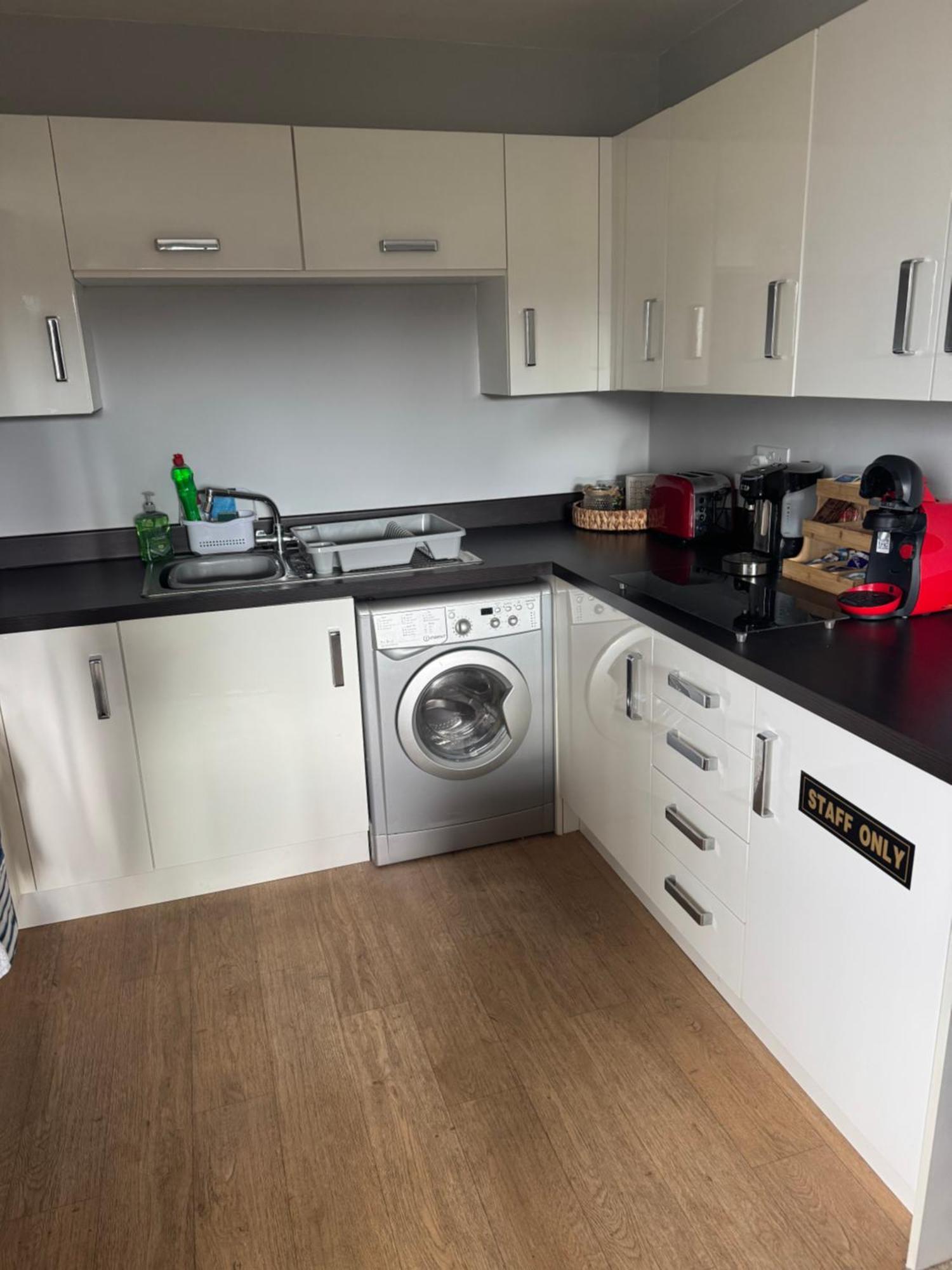 Beautiful 2 Bedroom In Village